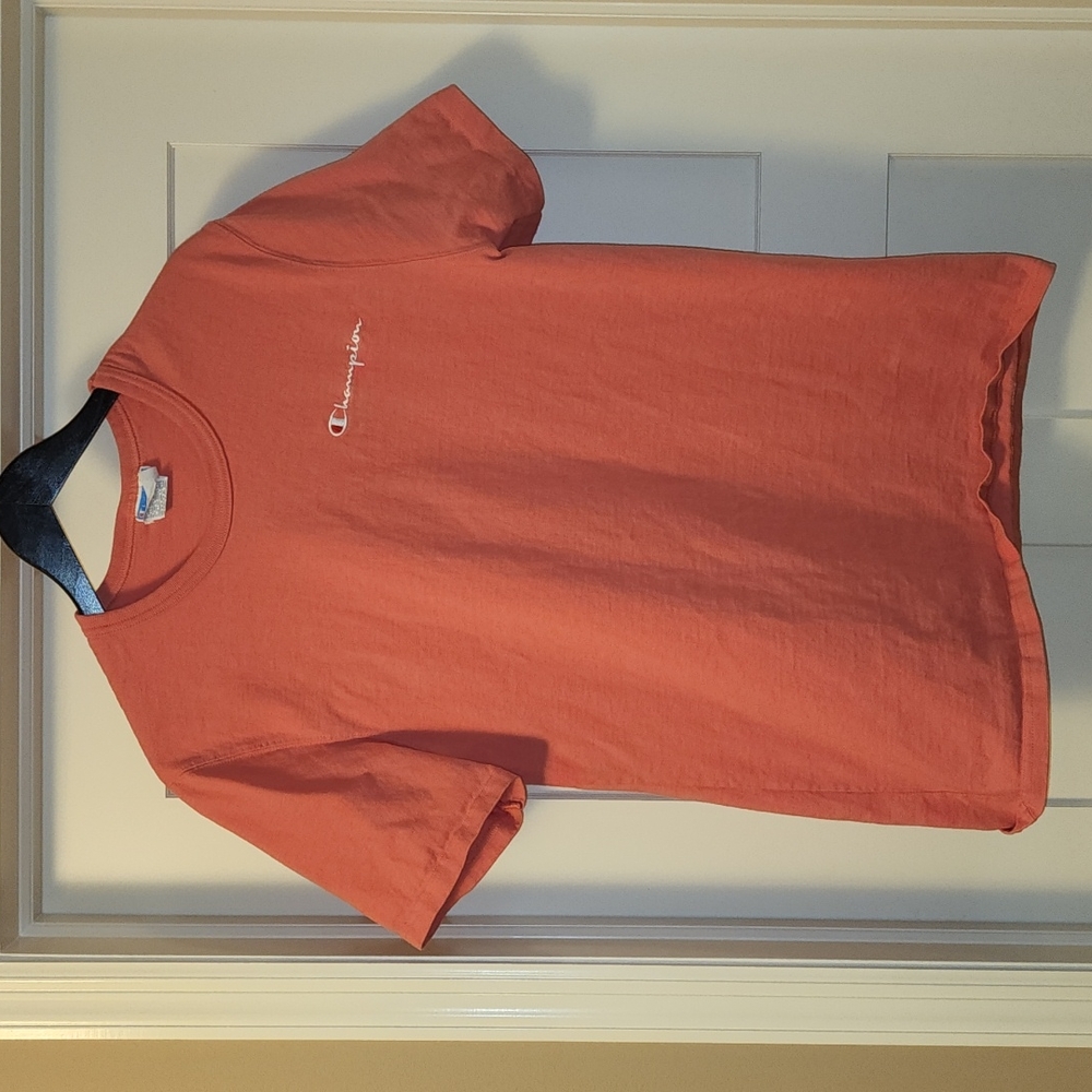 Great condition Champion mens tshirt Medium